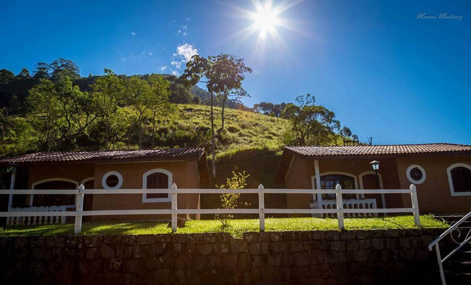 Pousada Aldeias Do Paraiso Монтейру-Лобату Екстер'єр фото